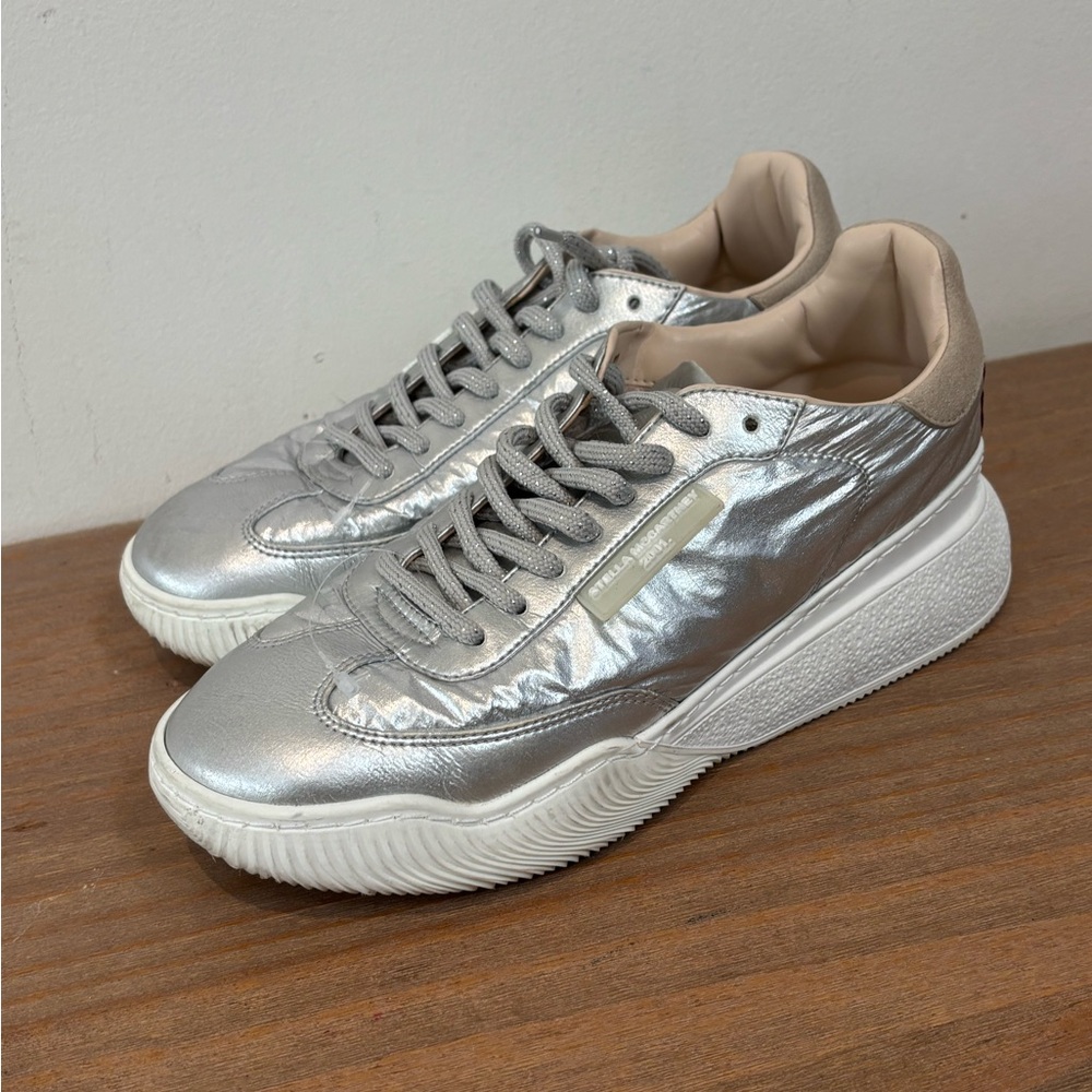 Stella Mccartney Loop Metallic Shell Sneaker In P… - image 1